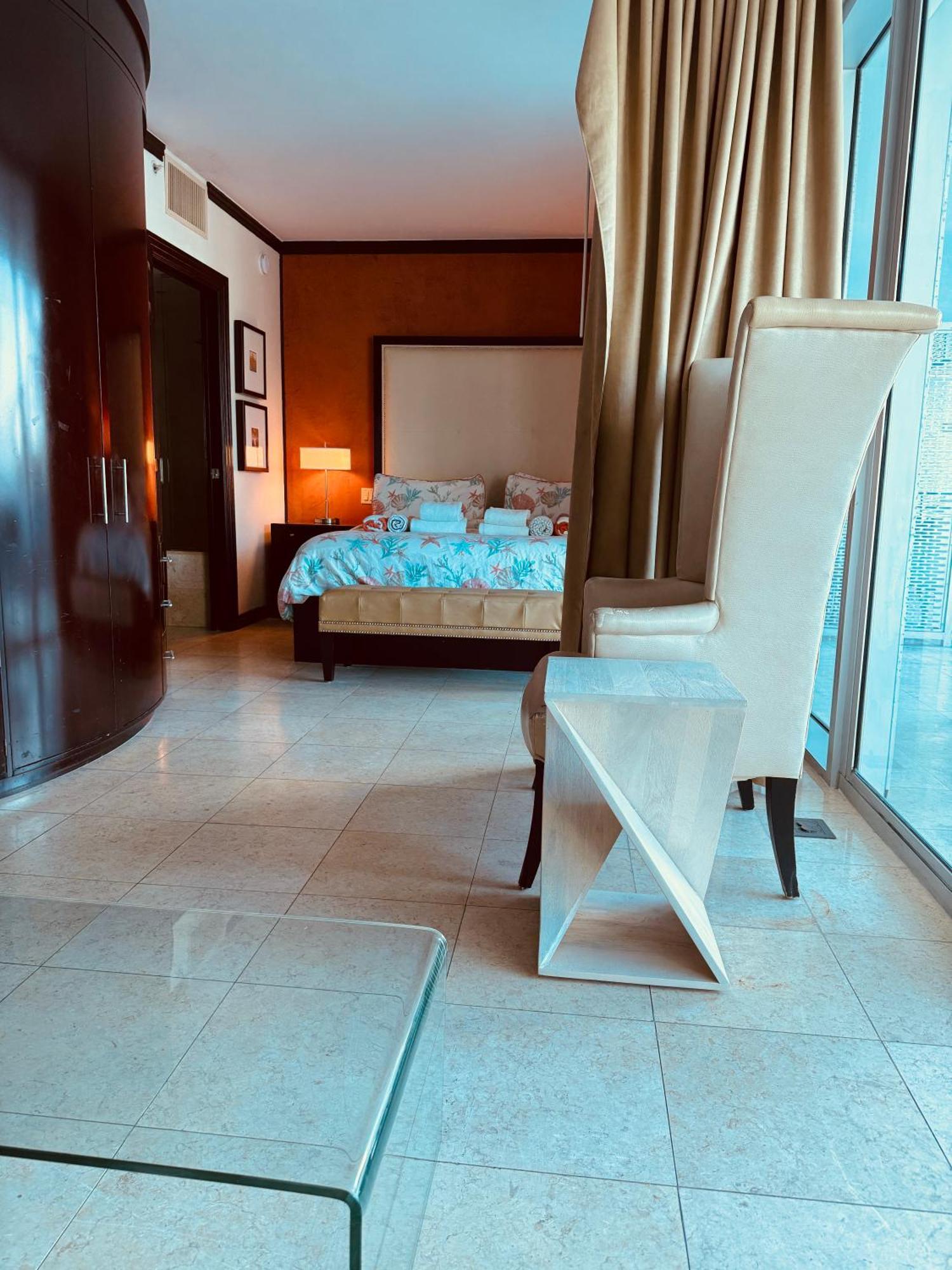 Apartment at De Soleil Hotel on Ocean Drive Miami Beach Buitenkant foto